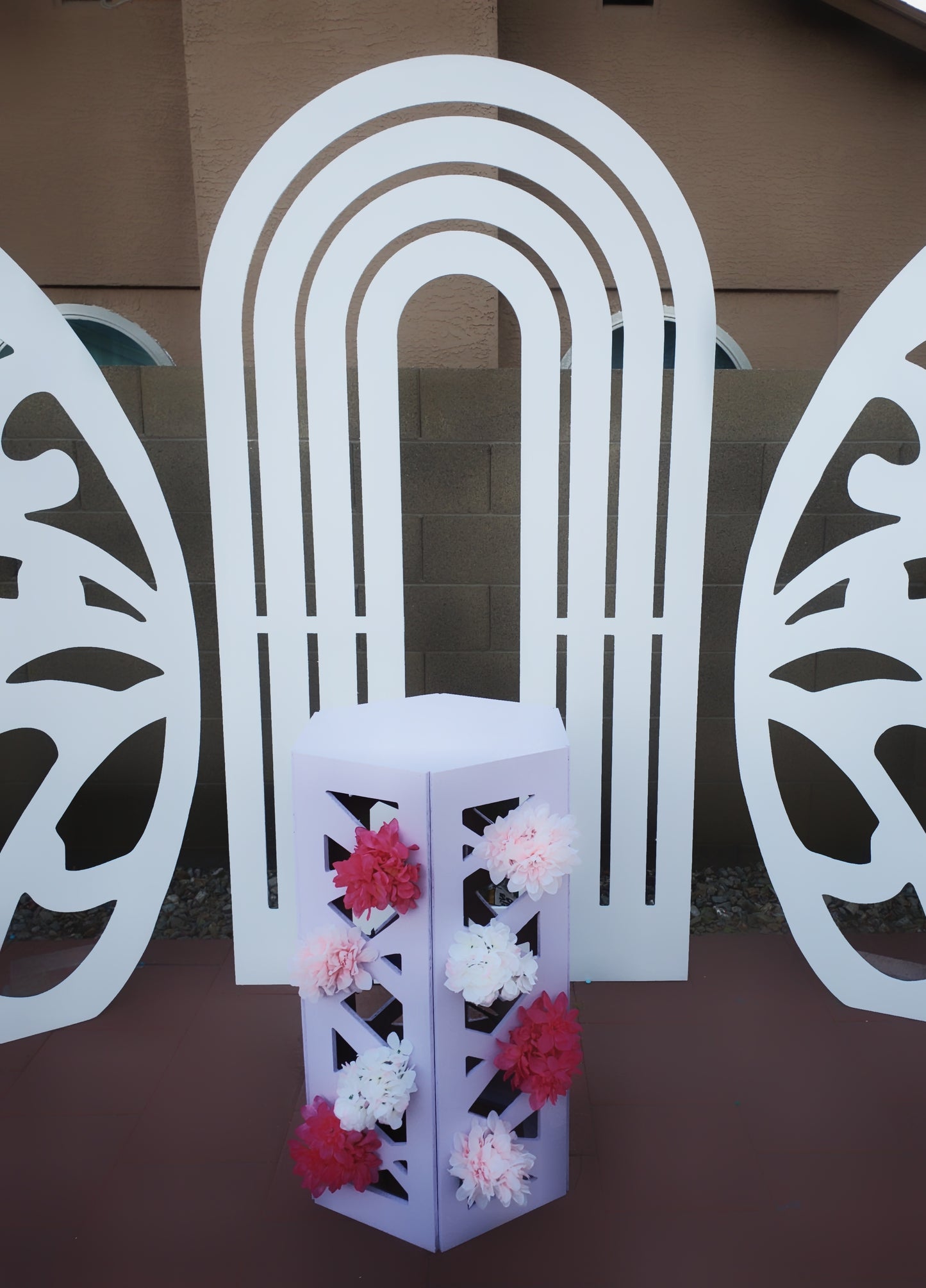 Pedestal - Hexagon Net pedestal